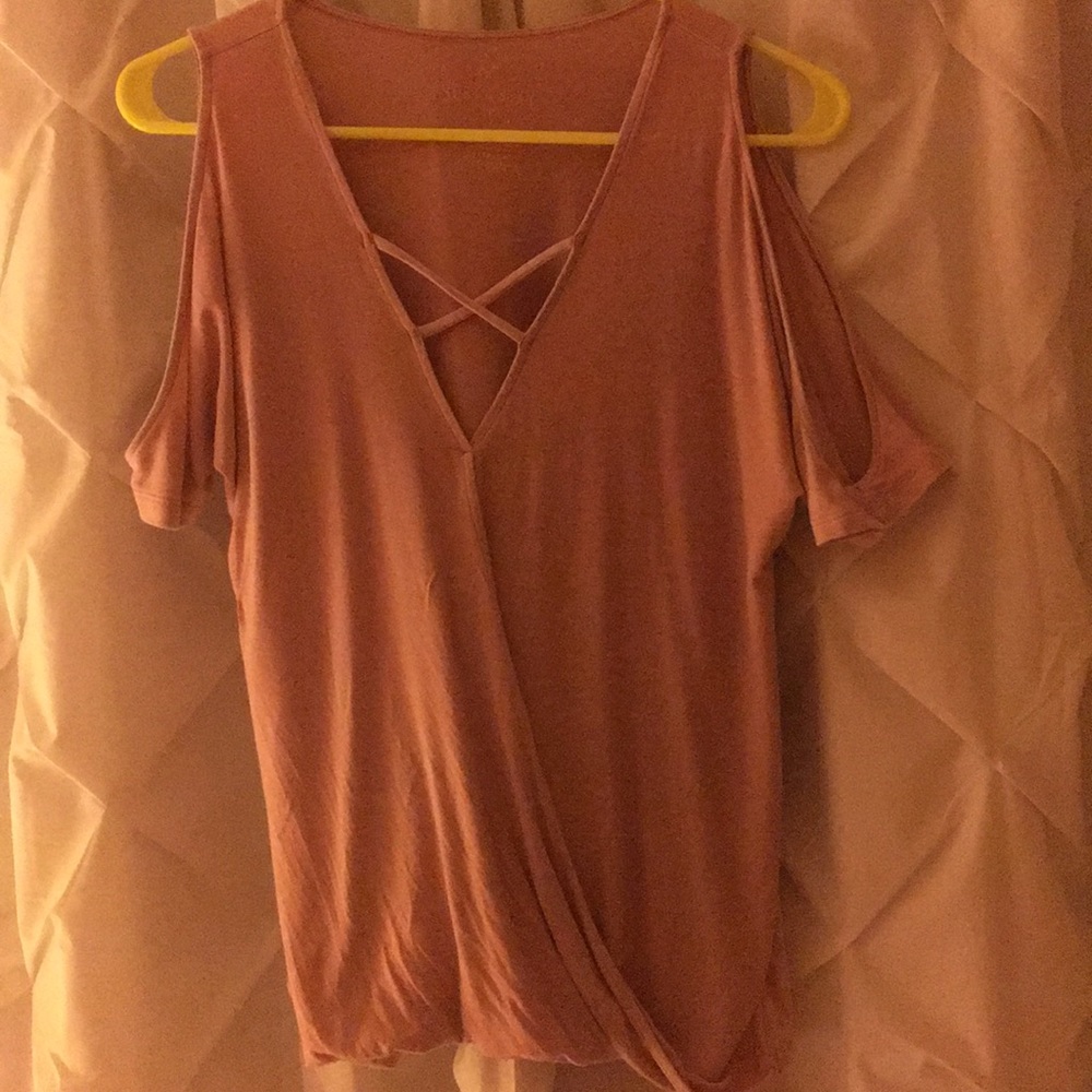 Darkish pink top